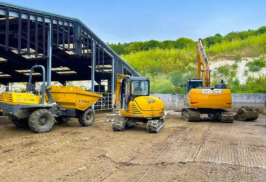 We offer plant machinery and farming for sales